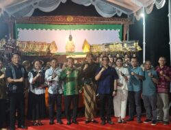 Hadiri Wayang Kulit HUT Yonif 501, Kalapas I Madiun Dukung Pelestarian Budaya Nusantara