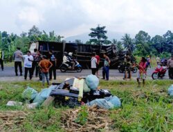Diduga Rem Blong di Turunan Buring Jalinsum Penengahan, Dua Meninggal Dunia dalam Kecelakaan Tiga Truk Fuso