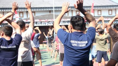Jaga Kebugaran dan Dukung Pembinaan Positif, Warga Binaan Lapas Kelas I Madiun Antusias Ikuti Senam Pagi