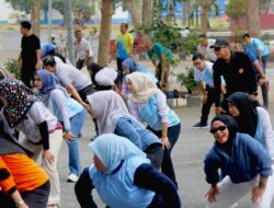 Senam Jumat Tak Lagi Sekadar Gerak Badan, Dispora Lamsel Dorong Budaya Sehat Masyarakat